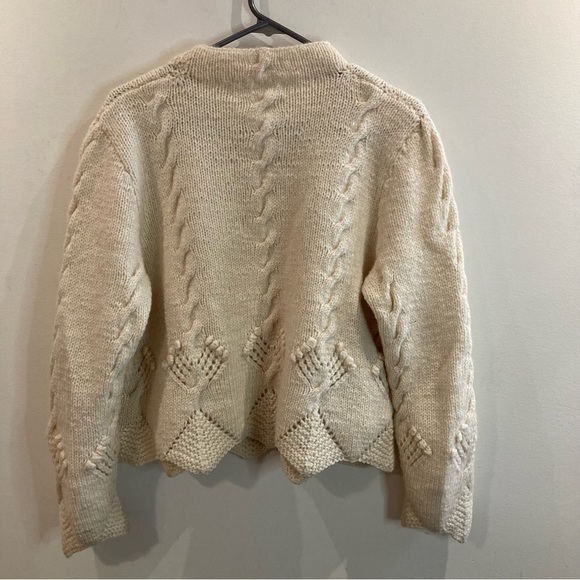 OLD TOWN KNITWEAR Sz L Cottagecore Prairiecore Braided Cable Baubles  Sweater - Picture 6 of 7